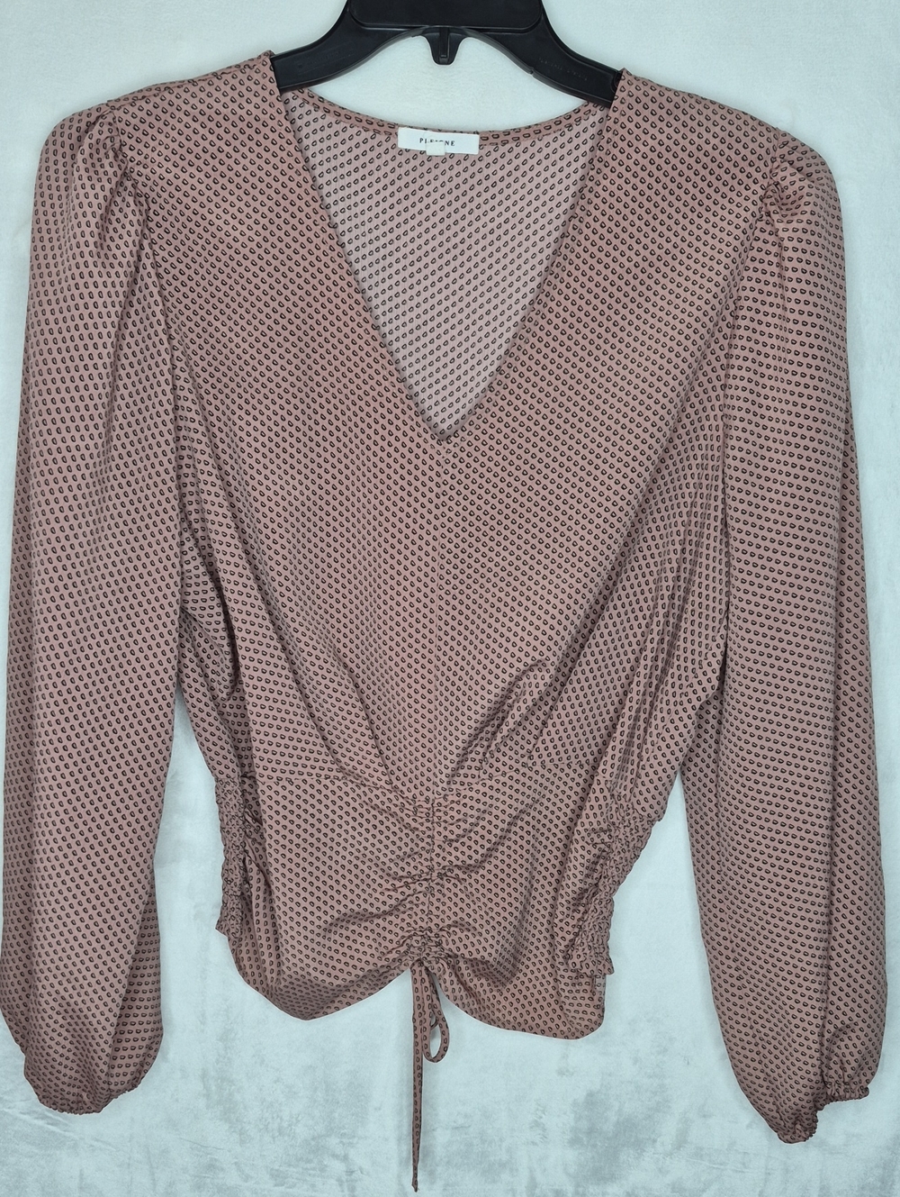 Pleione Dusty Pink Geometric Print V-Neck Ruched Drawstring Blouse - Size‎ L